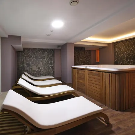 Otel Stargate Hotel&spa 2*