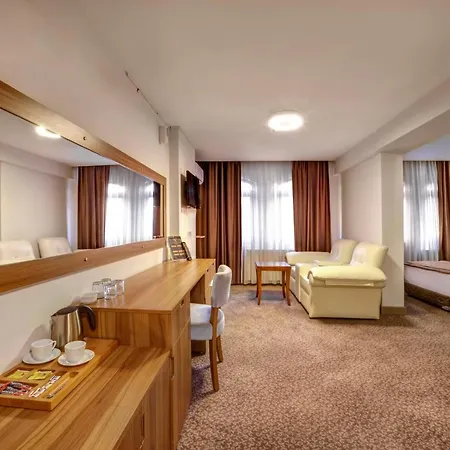 Otel Stargate Hotel&spa 2*