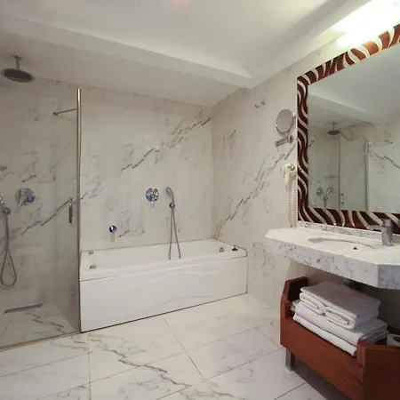 Stargate Hotel&spa Otel