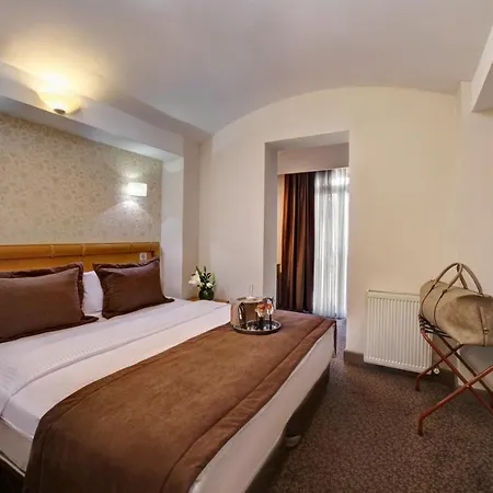 Stargate Hotel&spa 2*