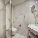 Kocaeli Stargate Izmit Hotel 2*