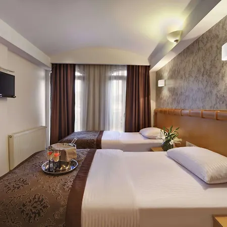 Stargate Hotel&spa 2*